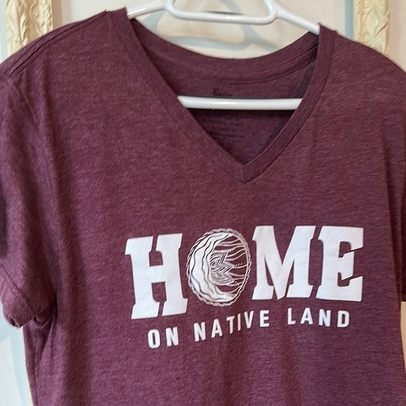 STANFIELDS | Maroon Graphic Tee with 'Home' Print - Picture 3 of 10